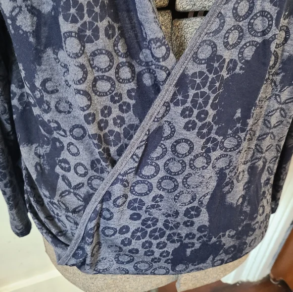 Open Back Sheer Top - Picture 4 of 7